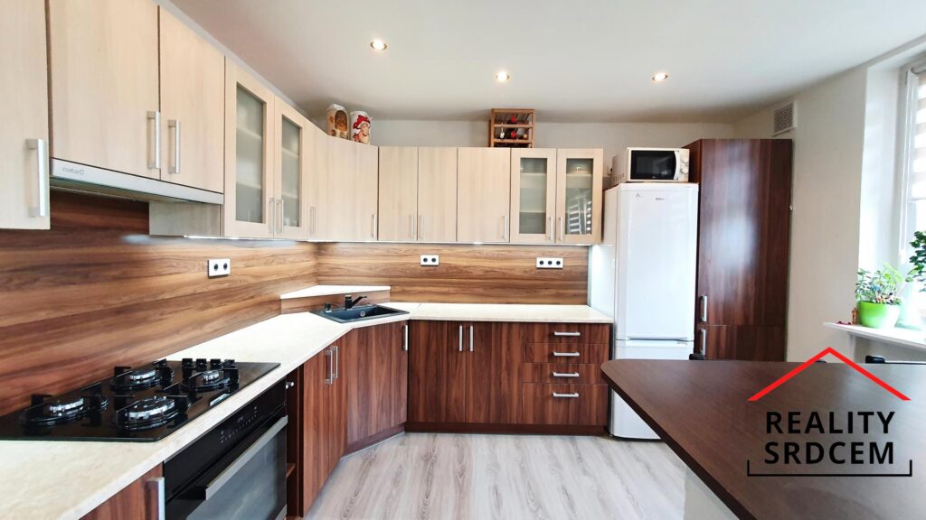 Podnájem částečně zařízeného družstevního bytu 3+kk, 57,1 m2, ul. Štramberská, Kopřivnice