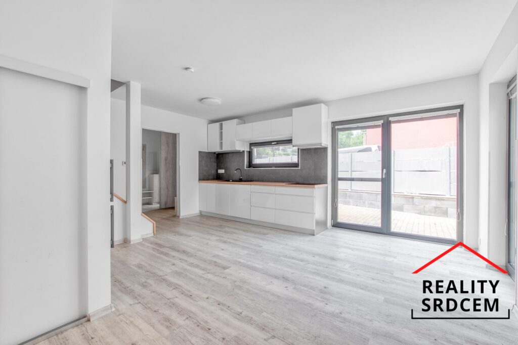 Pronájem rodinného domu 3+kk, 67 m2, obec Slavkov u Opavy