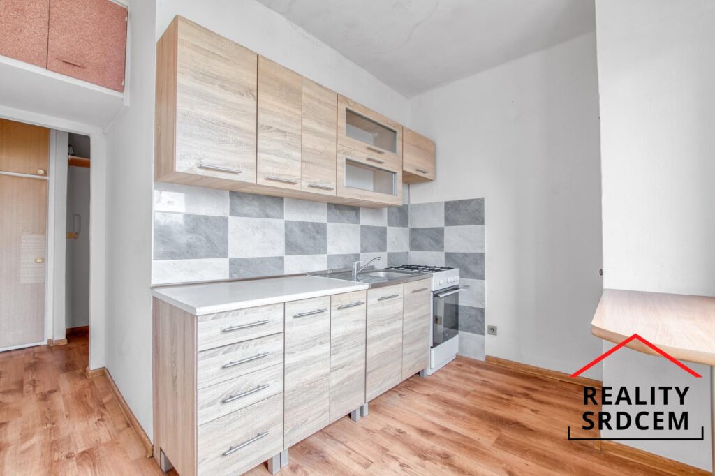 Prodej družstevního bytu 1+1, 37 m2, ul. Borovského, Karviná-Mizerov, možnost převodu do os. vl.