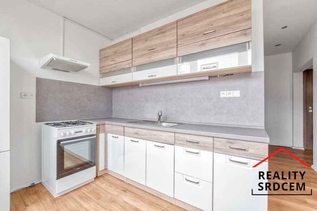 Pronájem zrekonstruovaného bytu 2+1, 57 m2, ul. Frýdlantská, Frýdek-Místek