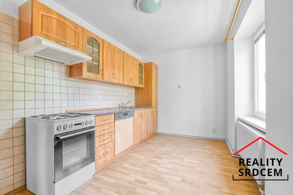 Pronájem zrekonstruovaného bytu 2+1 s komorou, 60 m2, ul. Maxe Švabinského, Frýdek-Místek