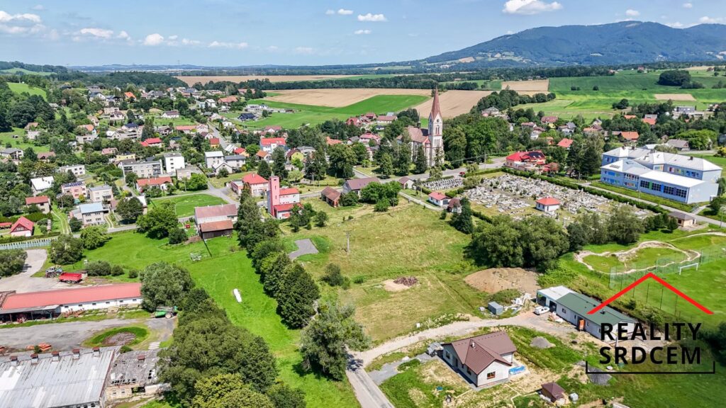 Prodej stavebního pozemku, 1.270 m2, Janovice u Frýdku-Místku