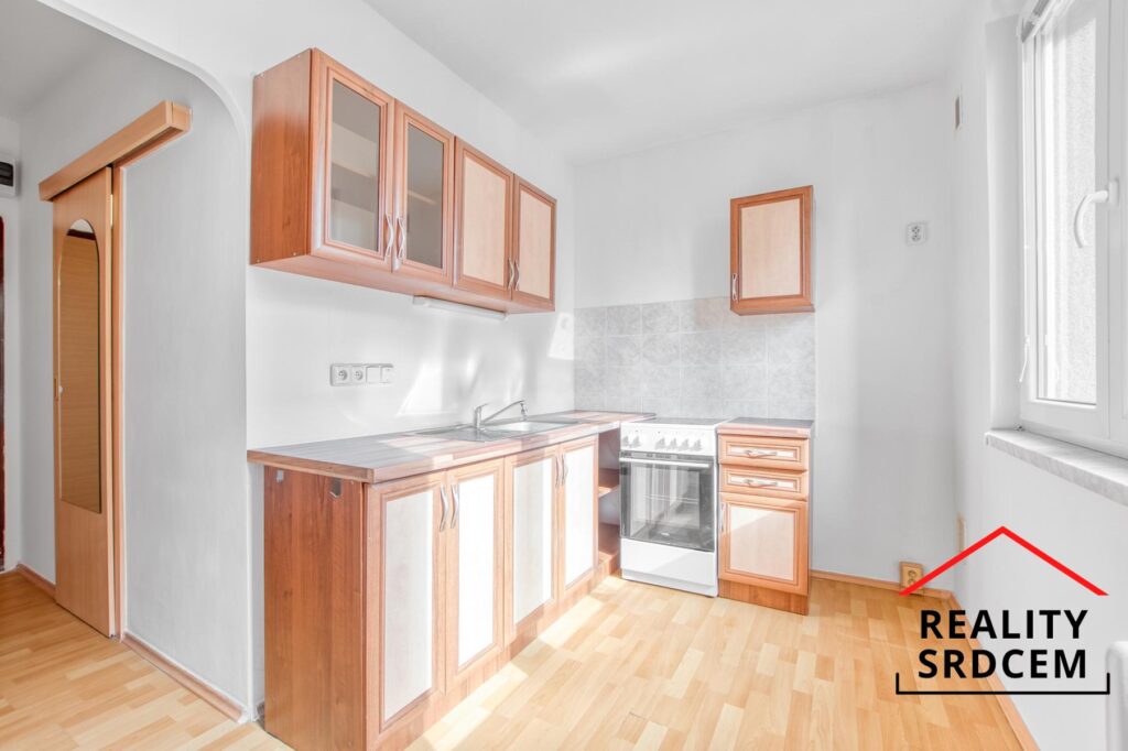 Prodej bytu 2+1 s lodžií, 43 m2, os. vl., ul. Jiráskova, Frýdek-Místek