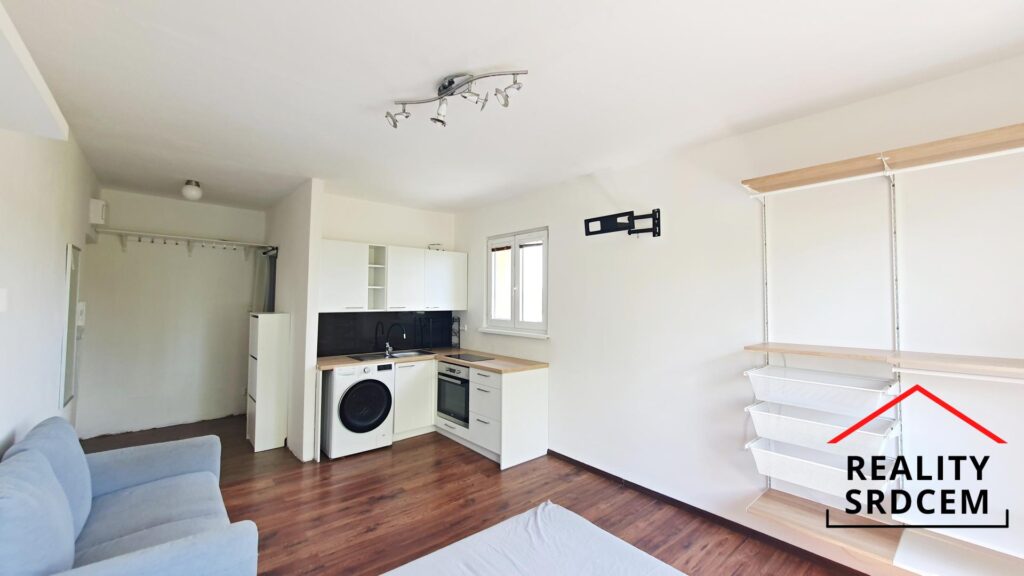 Pronájem bytu 1+kk, 22 m2, ul. Bezručova, Frýdek-Místek