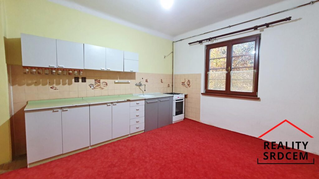 Pronájem bytu 1+1 se zahradou a parkováním, 43 m2, ul. Jaroslava Haška, Frýdek-Místek