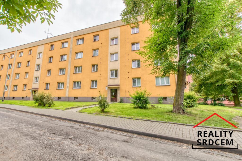 Prodej družstevního bytu 1+1, 33 m2, ul. Haškova, Karviná-Ráj