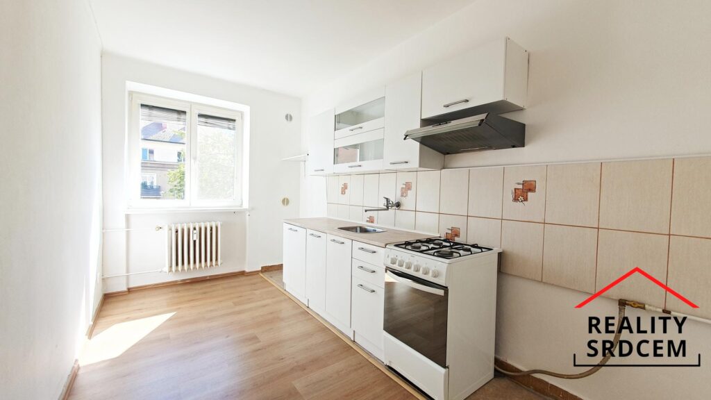 Podnájem dr. bytu 1+1, 36 m2, ul. Budovatelská, Ostrava-Poruba