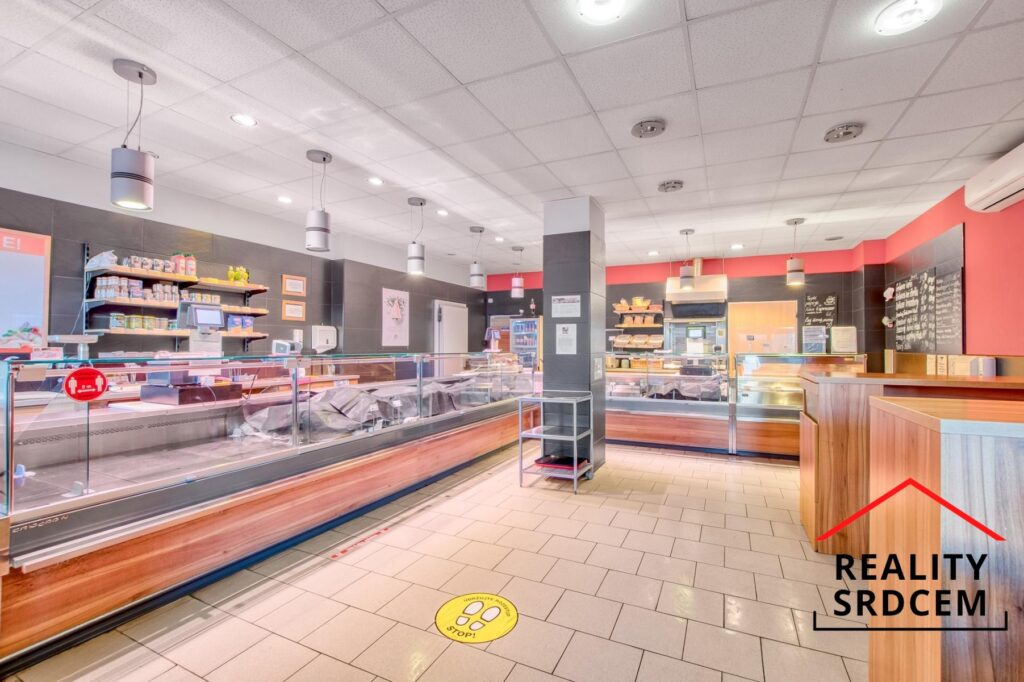 Pronájem nebytového prostoru, 113 m2, ul. Tržní (nám. Svobody), Frýdek-Místek