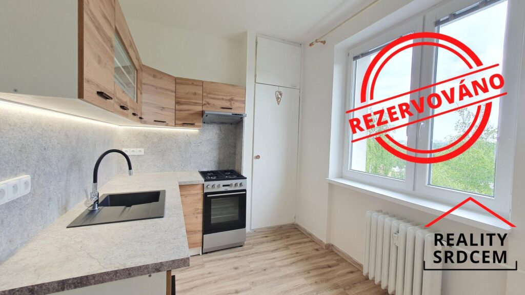 Pronájem částečně zrekonstruovaného i zařízeného bytu 1+1, 36 m2, ul. Lískovecká, F-M