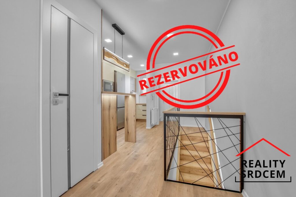 Podnájem zrekonstruovaného mezonetu 3+kk s balkónem, 82 m2, tř. T. G. Masaryka, Frýdek-Místek
