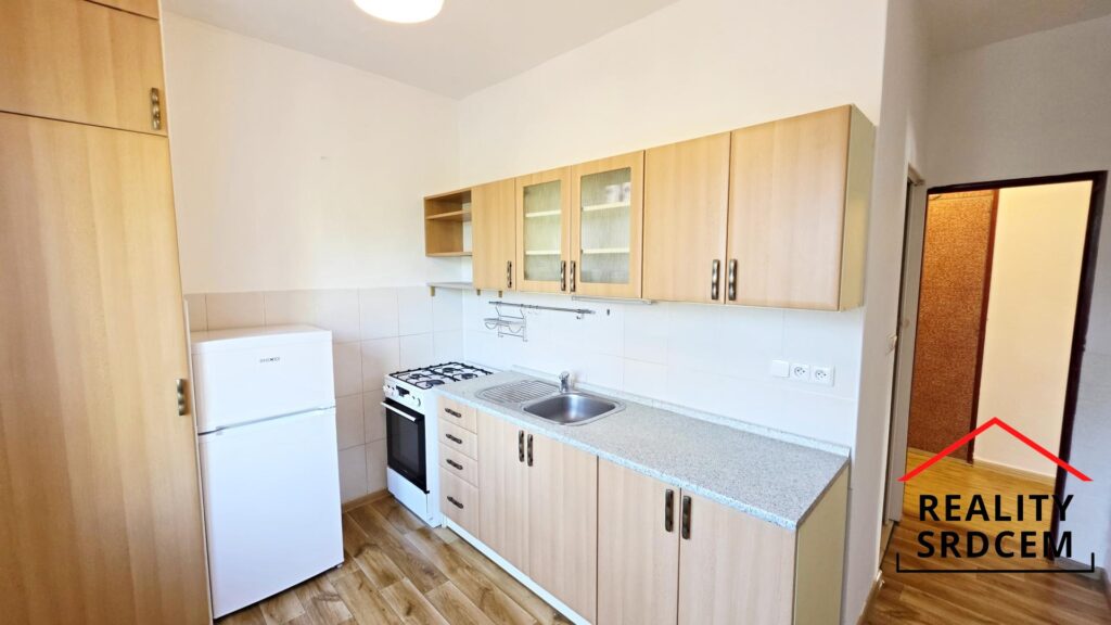 Podnájem bytu 2+1 s komorou a balkónem, 51 m2, ul. Ostravská, Český Těšín